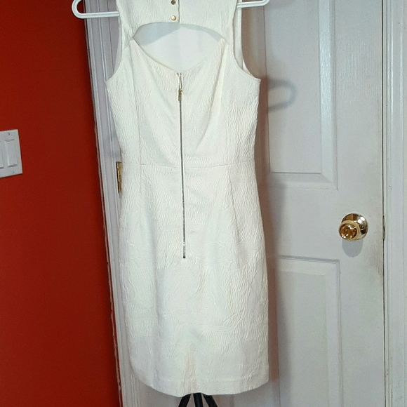 Midi dress - Picture 2 of 7